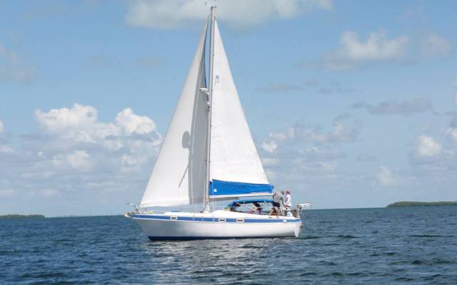 bareboat sailboat rental florida keys